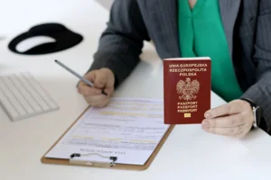 איסוף הדרכון הפולני